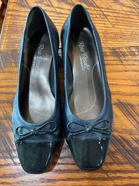 Navy Bow-Accent Cap-Toe Ballet Flats